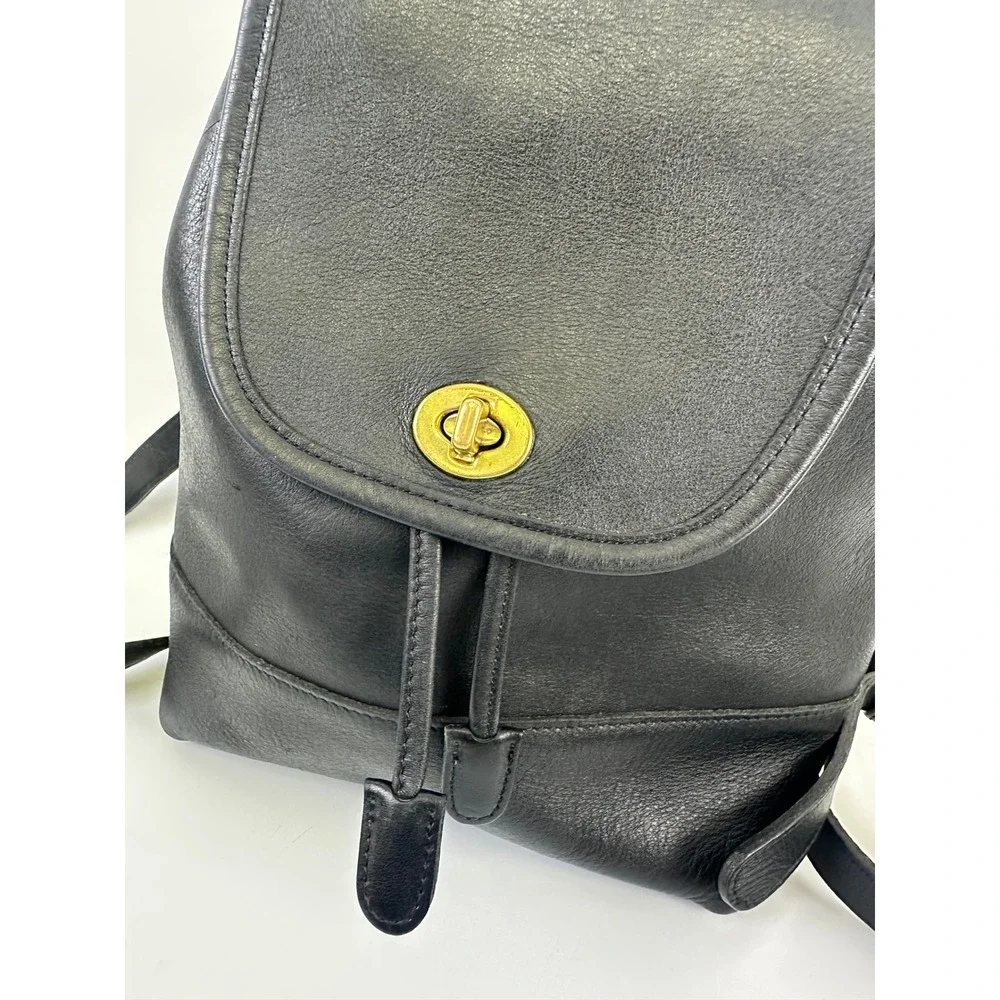 Coach Vintage Leather Mini Backpack 9960 Black Turnlock Flap Buckles Small 90s
